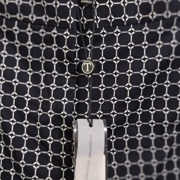 Talbots Woman Petites 16WP Geometric Print Pants Black White Career Casual NWT - Picture 13 of 15